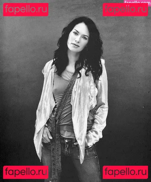 Lena Headey Onlyfans Photo Gallery 