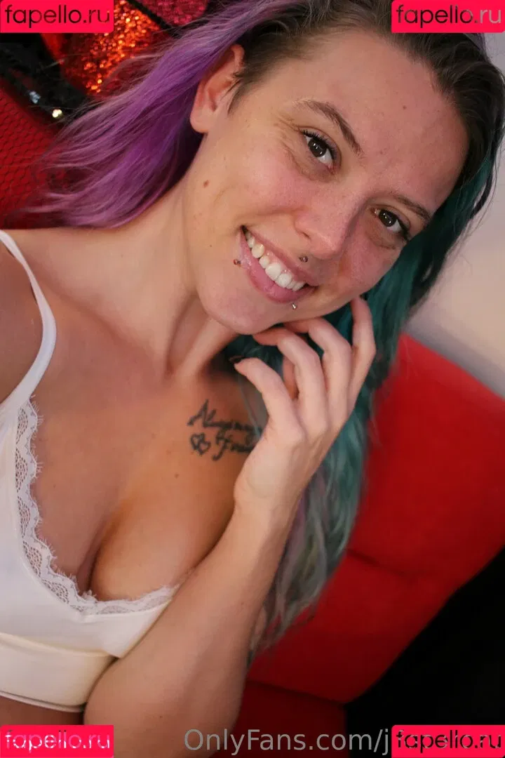 j3st3rcat Onlyfans Photo Gallery 