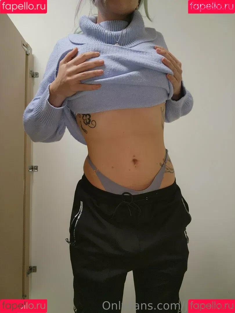j3st3rcat Onlyfans Photo Gallery 