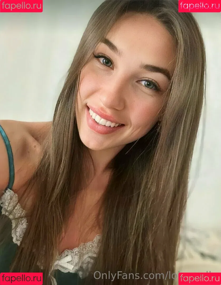 lola_redly Onlyfans Photo Gallery 