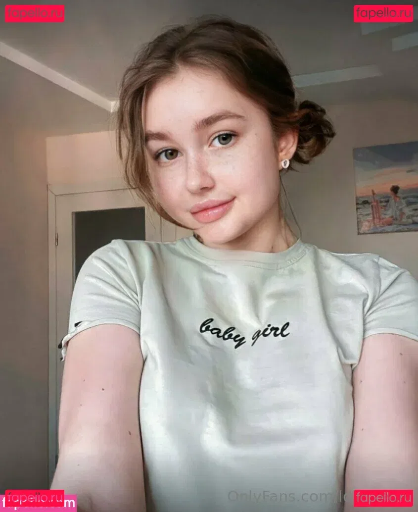 lola_redly Onlyfans Photo Gallery 