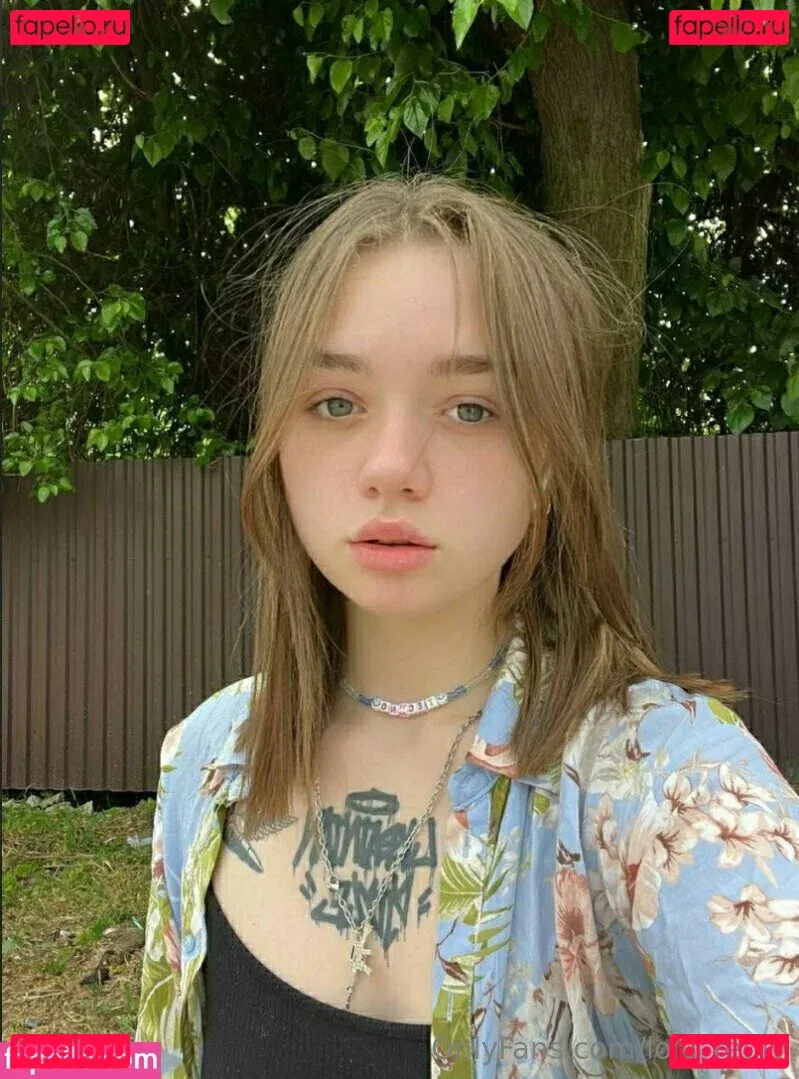 lola_redly Onlyfans Photo Gallery 