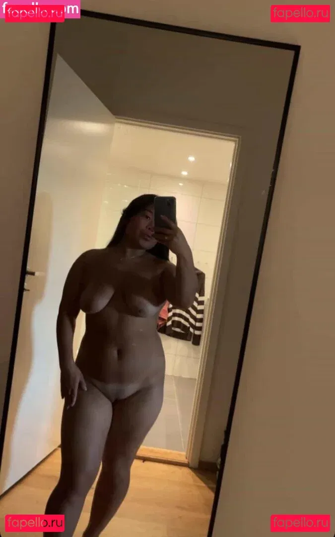 os20ra Onlyfans Photo Gallery 