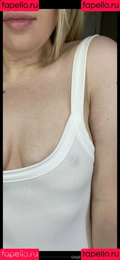 actualgoodgirl Onlyfans Photo Gallery 