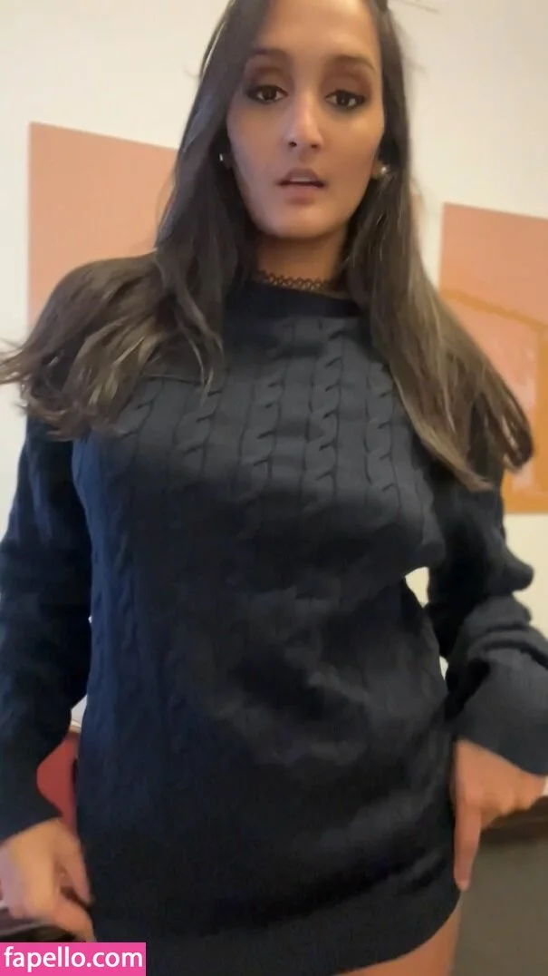 Lou de Laâge Onlyfans Photo Gallery 