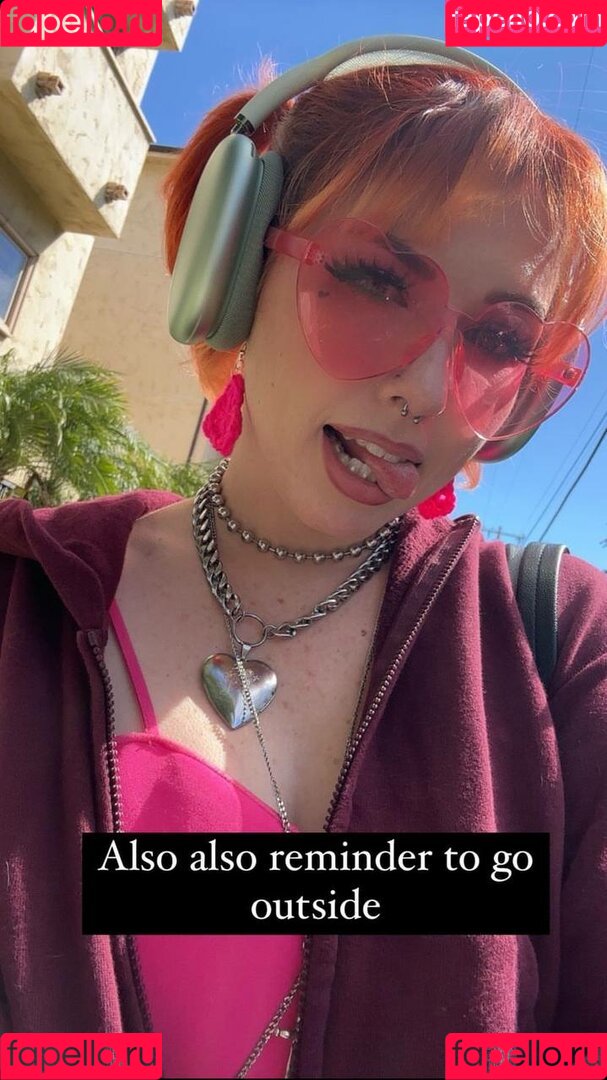 NotSaige Onlyfans Photo Gallery 