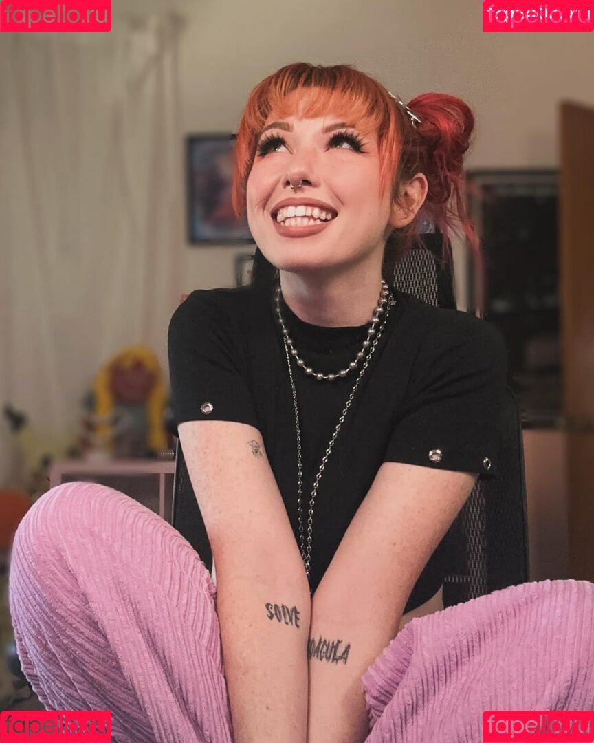 NotSaige Onlyfans Photo Gallery 