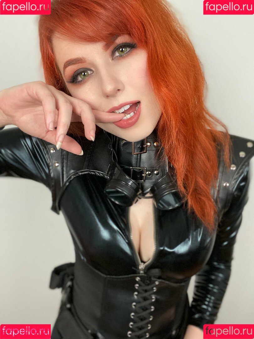 NotSaige Onlyfans Photo Gallery 