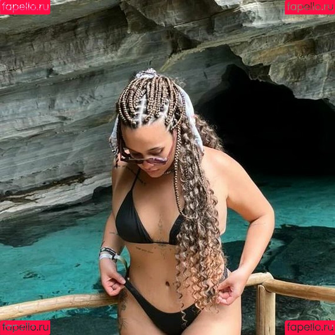 Alagoinhas-BA Onlyfans Photo Gallery 