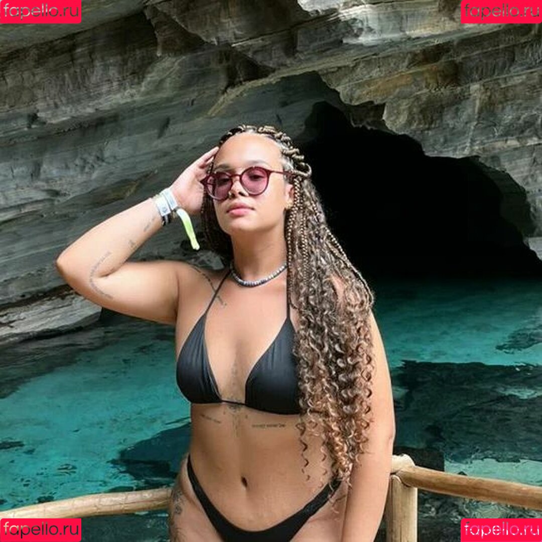 Alagoinhas-BA Onlyfans Photo Gallery 