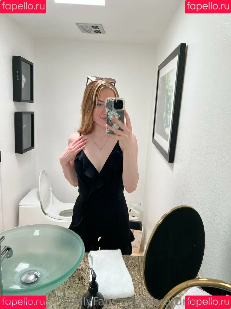 taratumbles Onlyfans Photo Gallery 