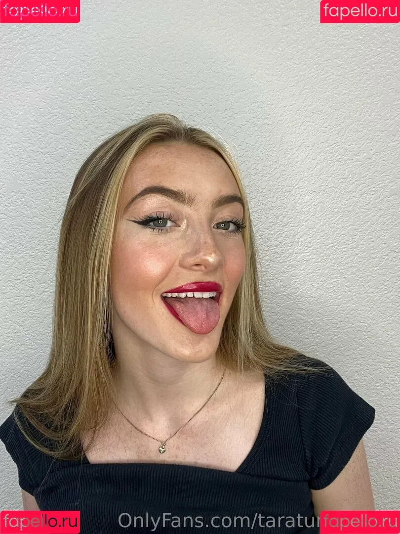 taratumbles Onlyfans Photo Gallery 