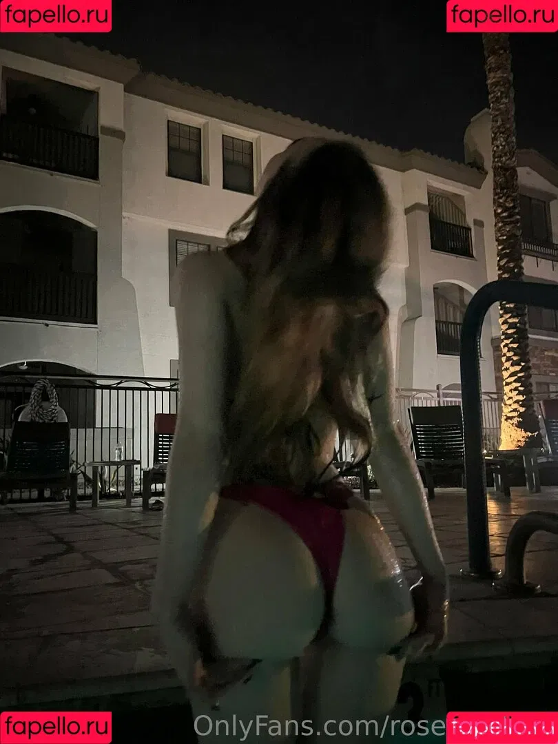 taratumbles Onlyfans Photo Gallery 