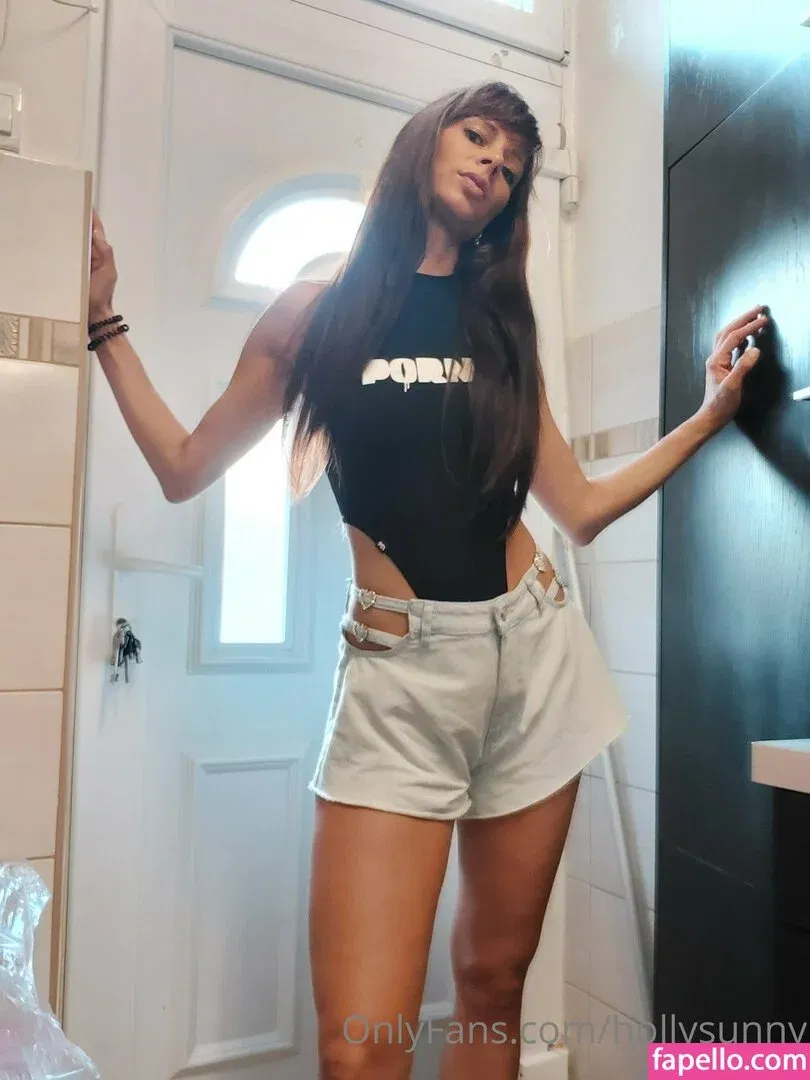 hollysunny Onlyfans Photo Gallery 