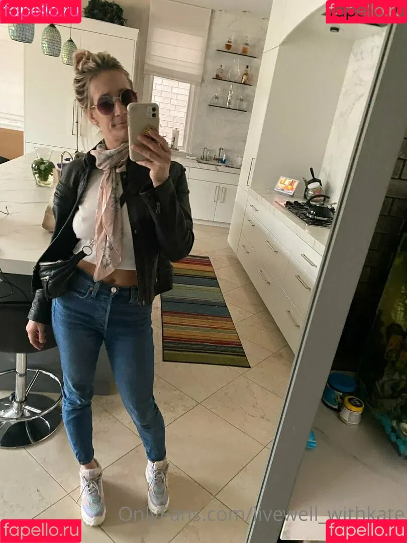 livewell_withkate Onlyfans Photo Gallery 