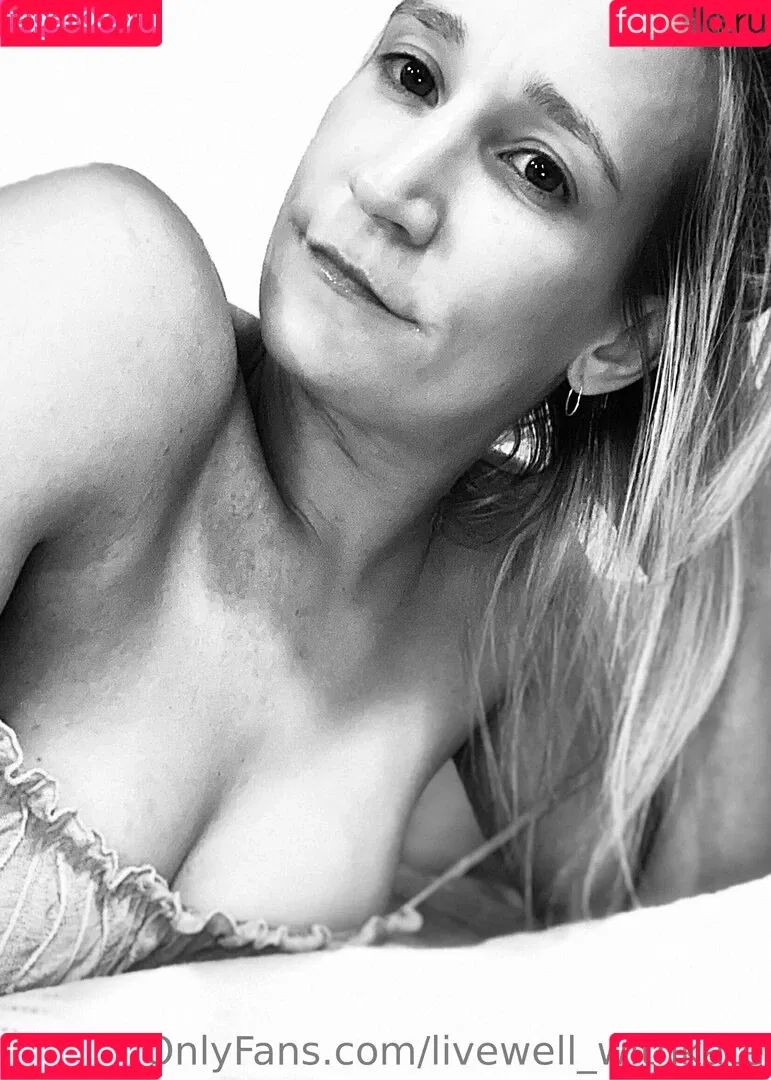livewell_withkate Onlyfans Photo Gallery 