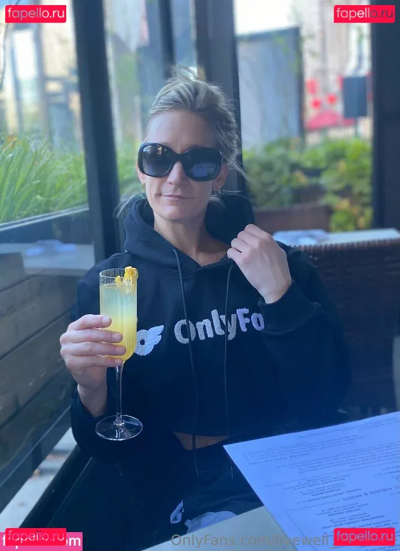 livewell_withkate Onlyfans Photo Gallery 