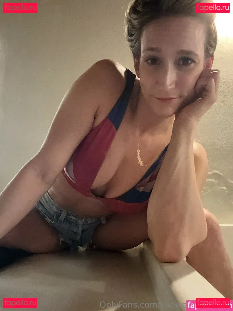 livewell_withkate Onlyfans Photo Gallery 