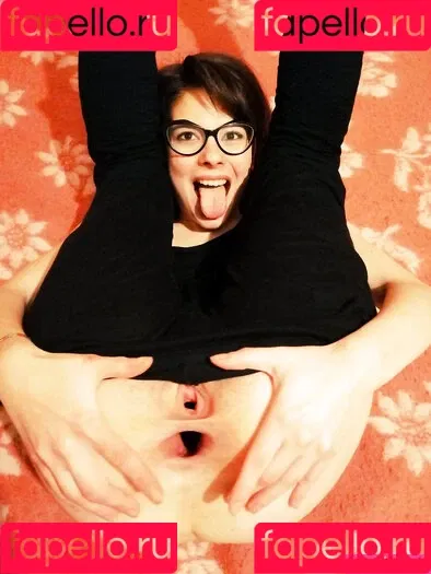 Sara Bell Onlyfans Photo Gallery 