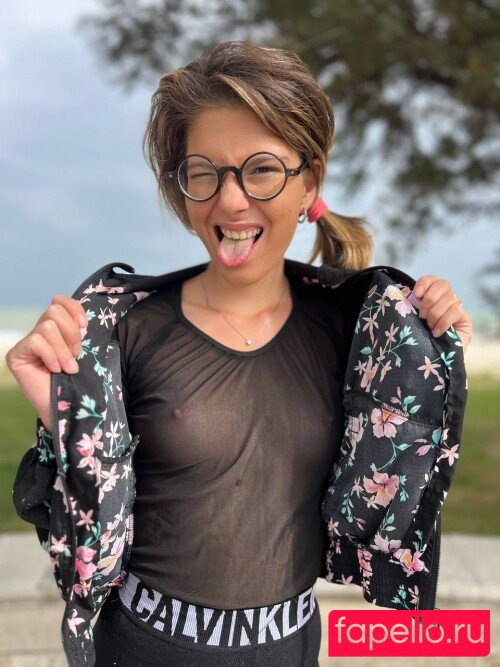 Sara Bell Nude Onlyfans Photo 27