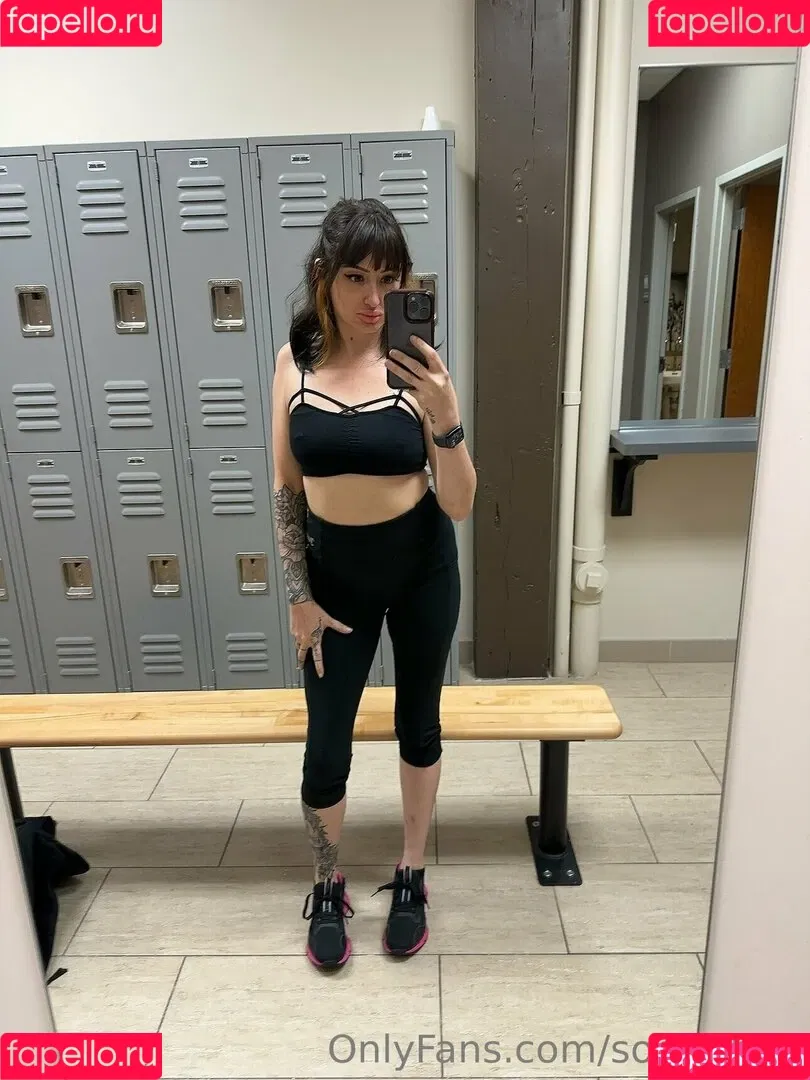 socio_hoe Onlyfans Photo Gallery 