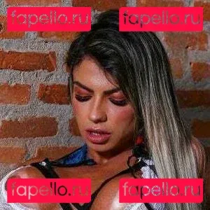 Débora Gomes Onlyfans Photo Gallery 