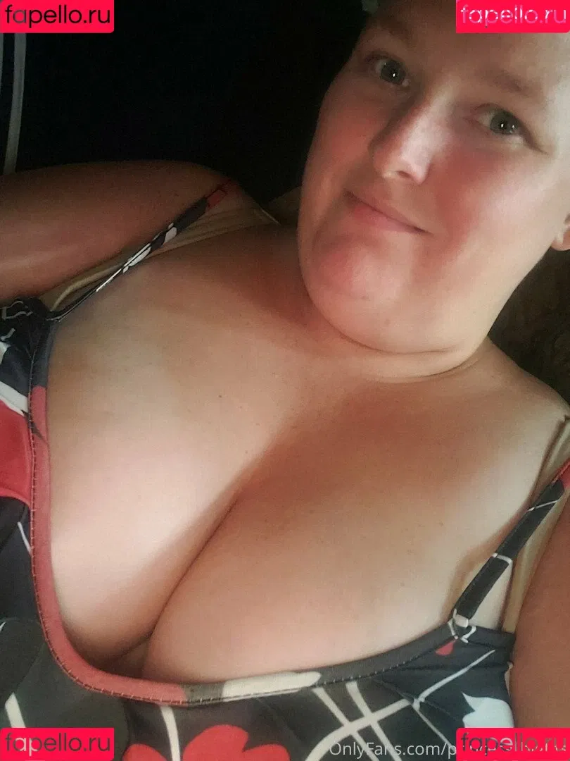 Princess Big Tits Onlyfans Photo Gallery 