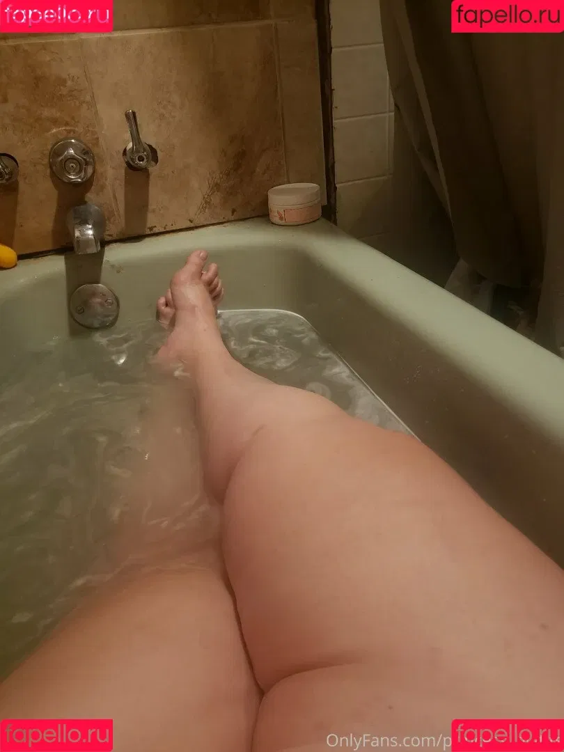 Princess Big Tits Onlyfans Photo Gallery 