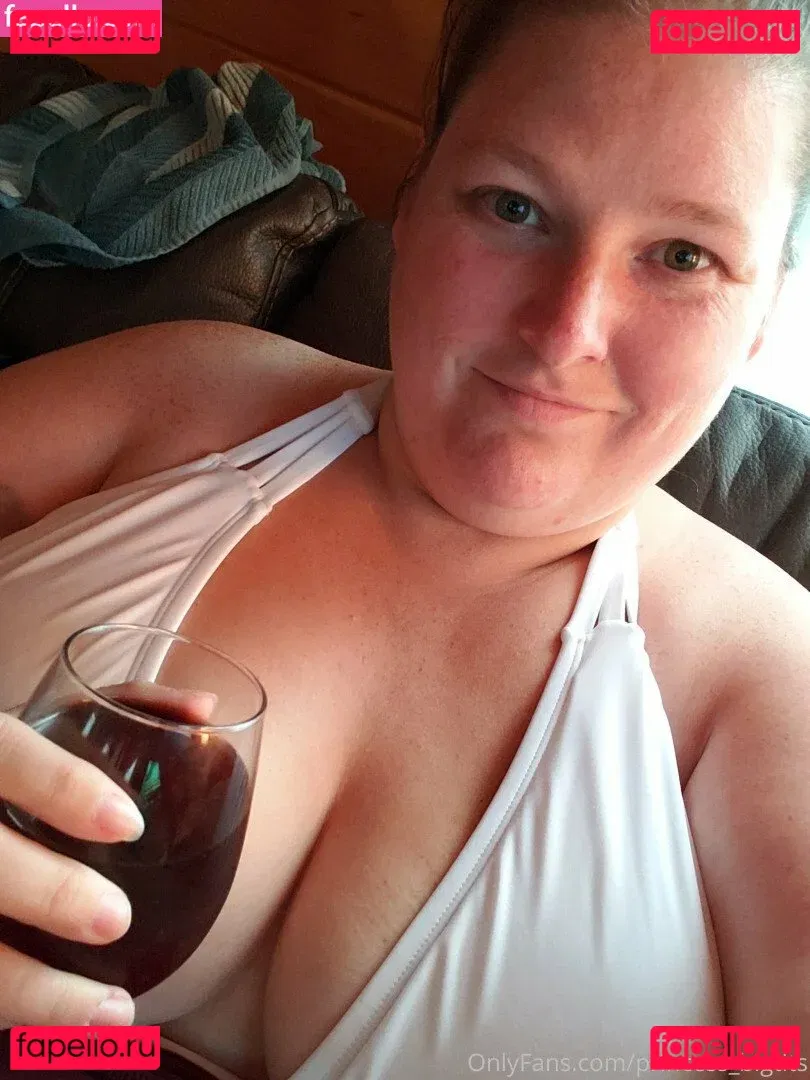Princess Big Tits Onlyfans Photo Gallery 