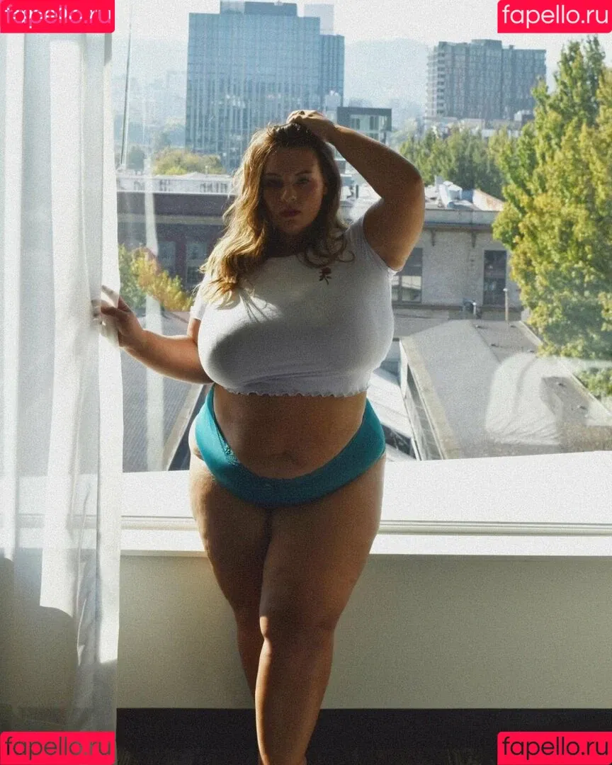 Nicole Denise Johansson Onlyfans Photo Gallery 