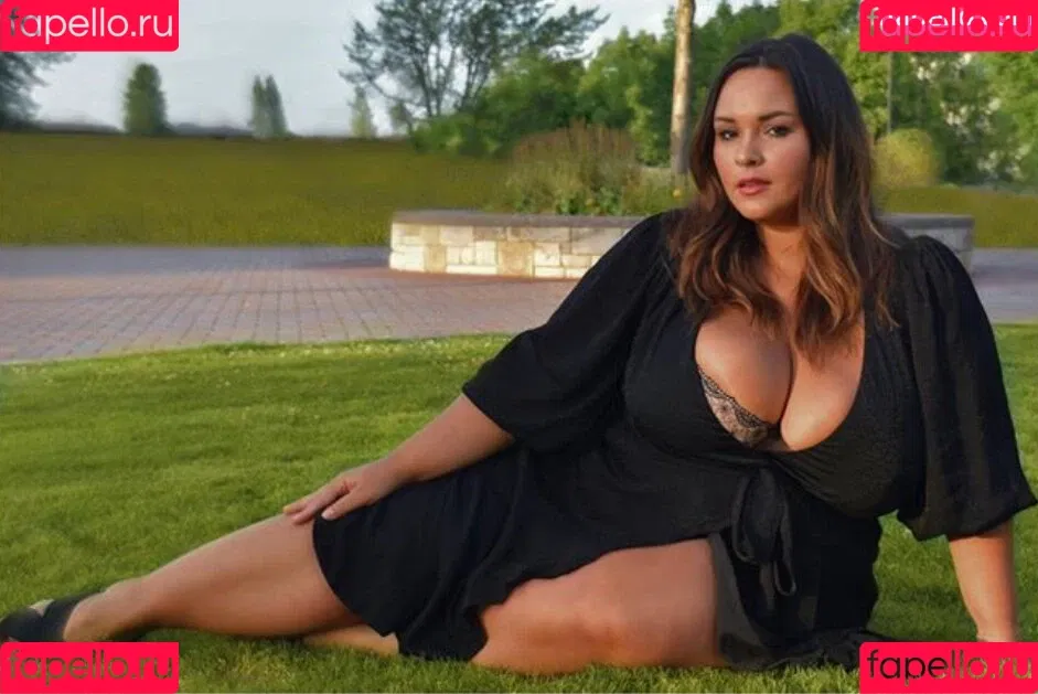 Nicole Denise Johansson Onlyfans Photo Gallery 