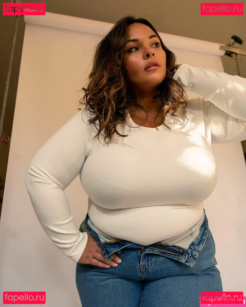 Nicole Denise Johansson Onlyfans Photo Gallery 