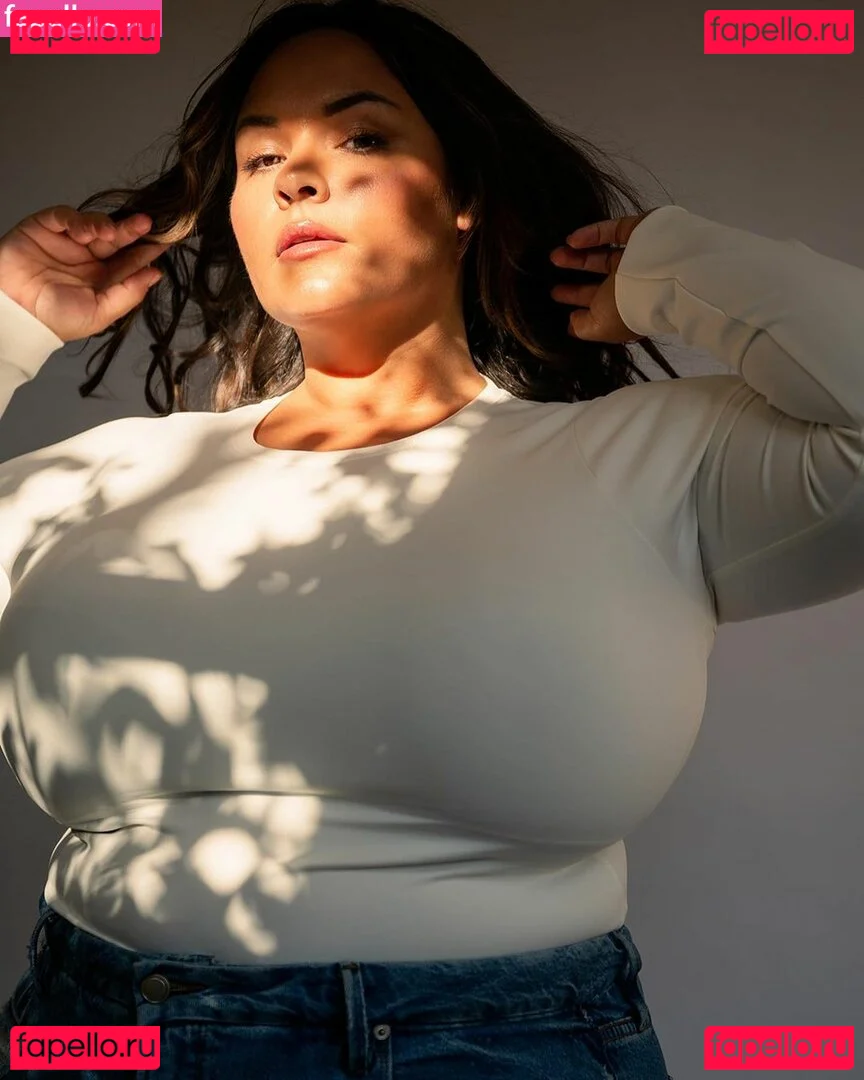 Nicole Denise Johansson Onlyfans Photo Gallery 