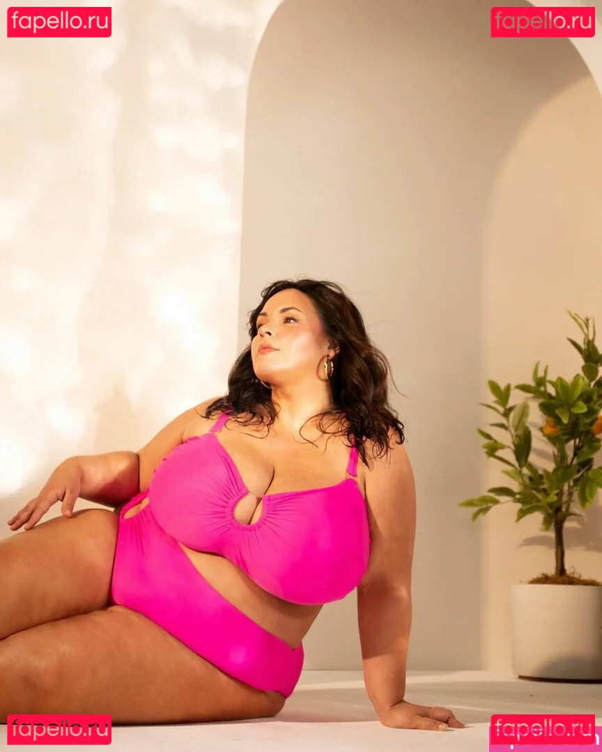 Nicole Denise Johansson Onlyfans Photo Gallery 