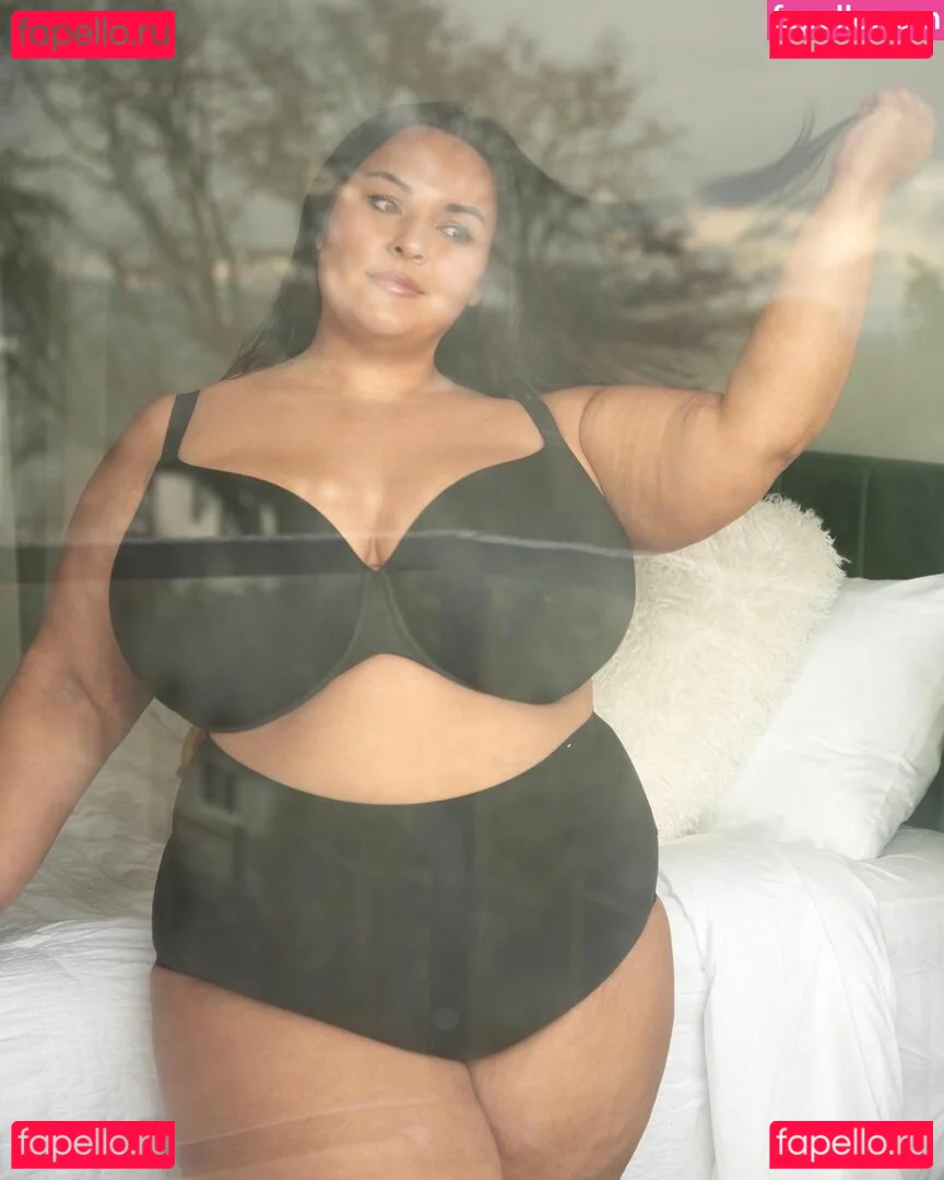 Nicole Denise Johansson Onlyfans Photo Gallery 