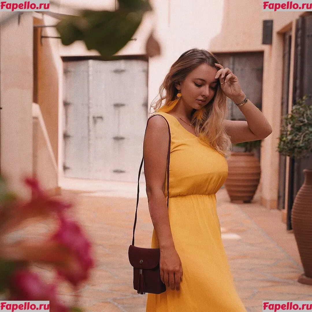 Eva Bogut Onlyfans Photo Gallery 