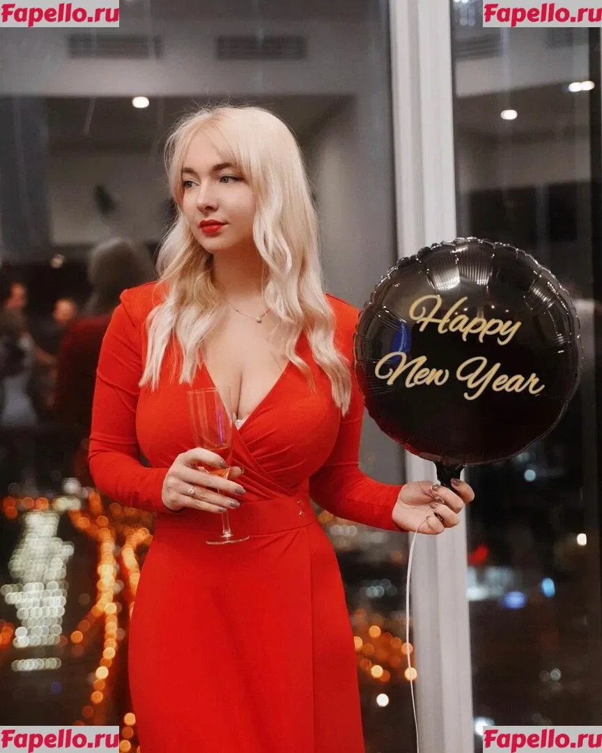 Eva Bogut Onlyfans Photo Gallery 