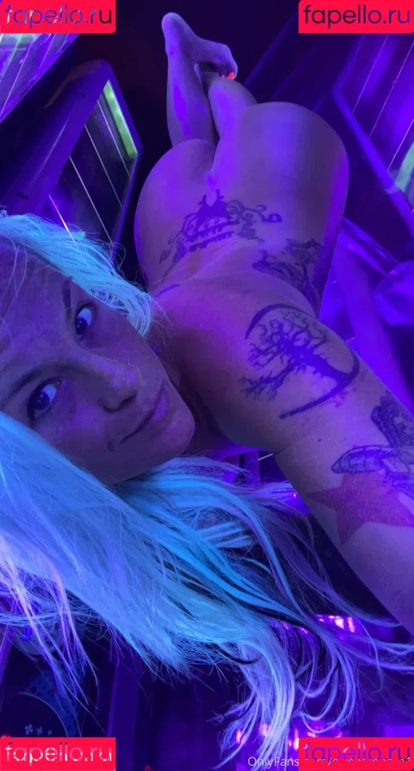 Sweetvenom1 Onlyfans Photo Gallery 