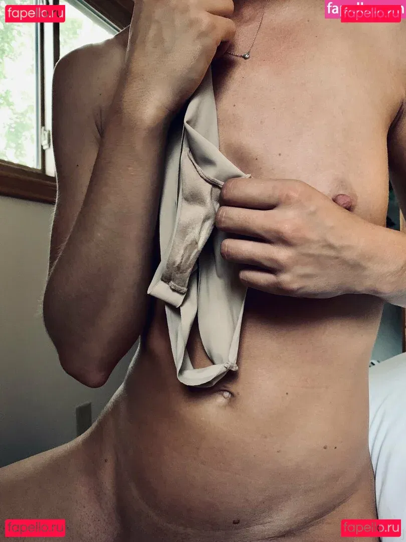 Hannah Peltier Onlyfans Photo Gallery 