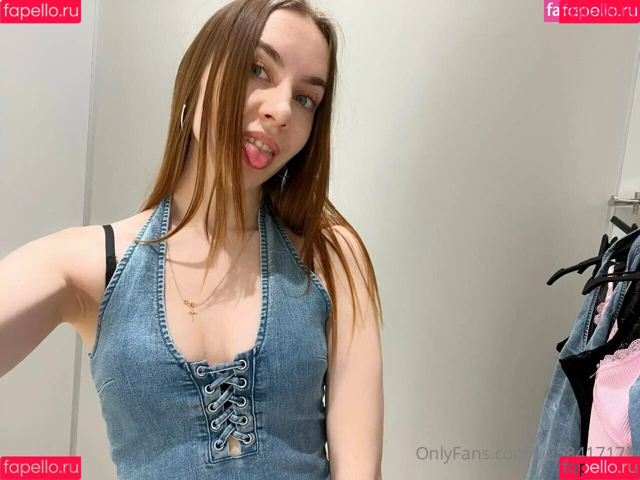 leeeeyyyla Onlyfans Photo Gallery 