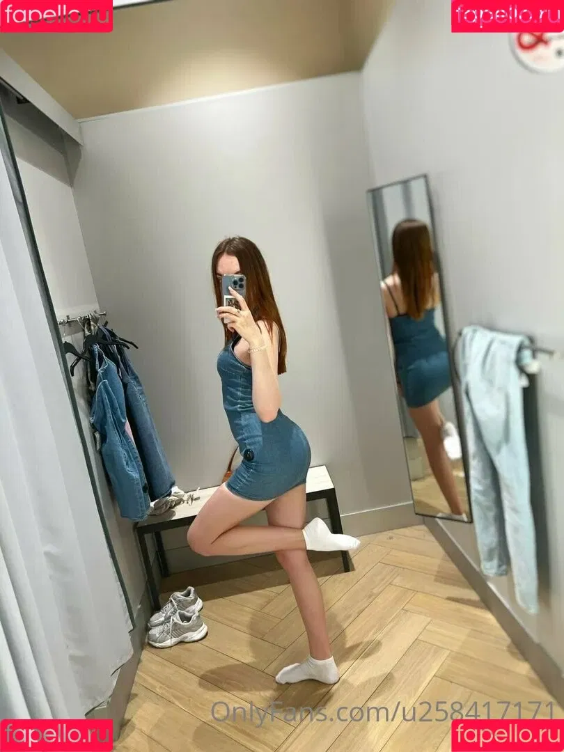 leeeeyyyla Onlyfans Photo Gallery 