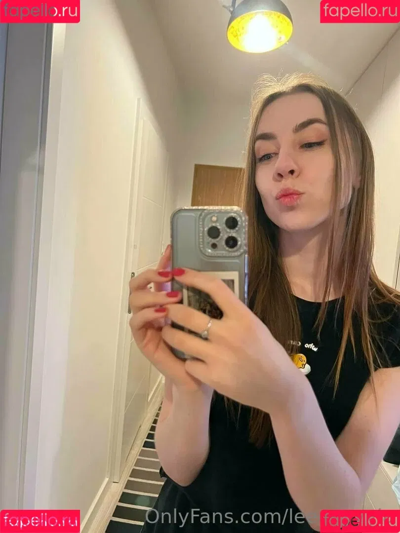 leeeeyyyla Onlyfans Photo Gallery 