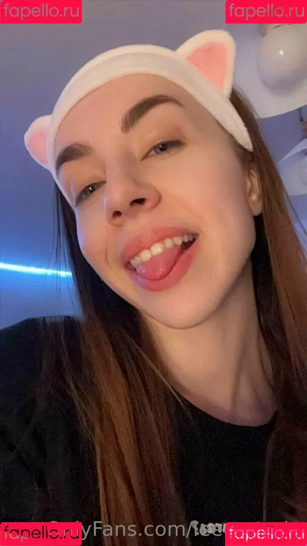 leeeeyyyla Onlyfans Photo Gallery 