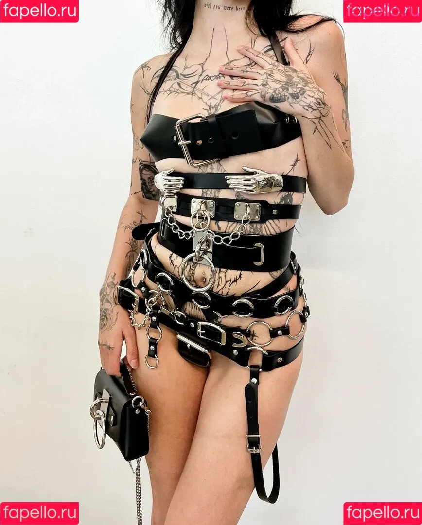 DeathbyRomy Onlyfans Photo Gallery 