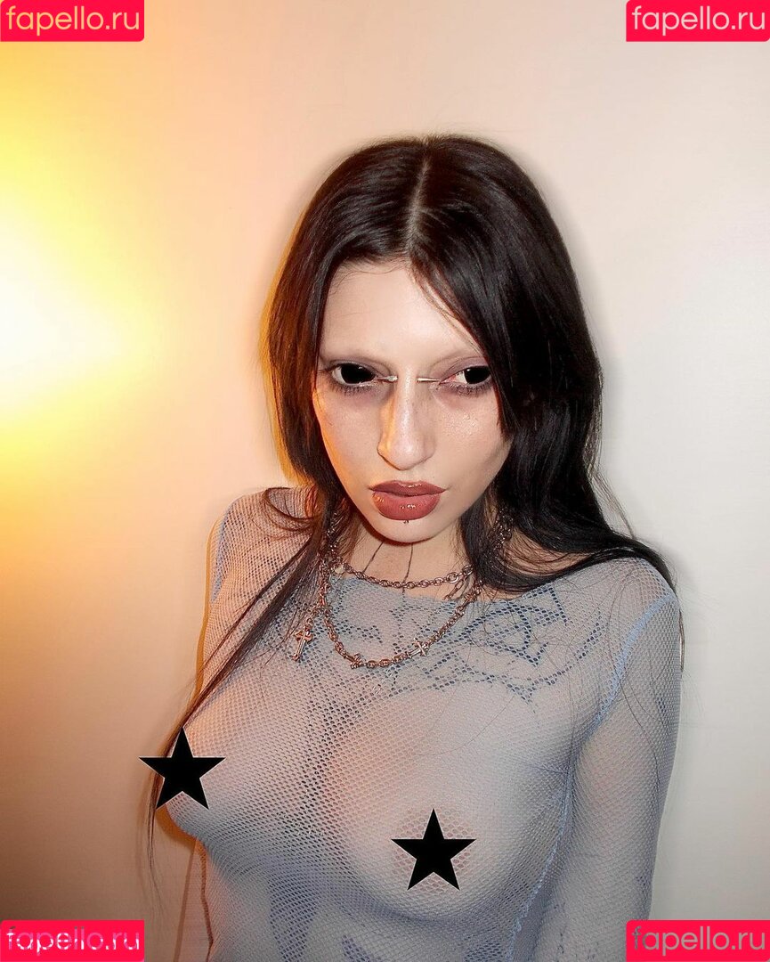 DeathbyRomy Onlyfans Photo Gallery 