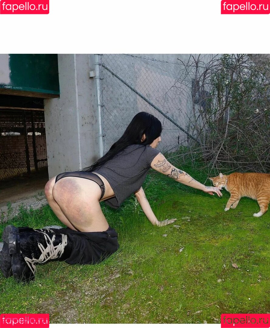 DeathbyRomy Onlyfans Photo Gallery 