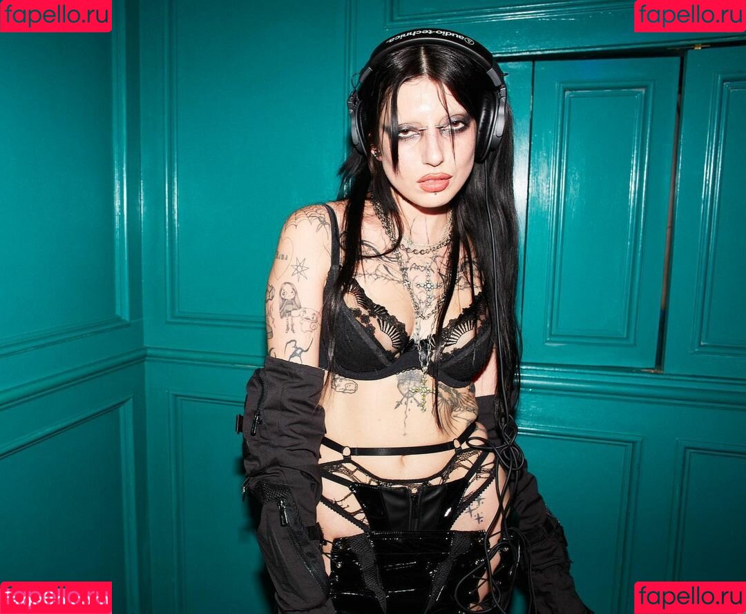 DeathbyRomy Onlyfans Photo Gallery 