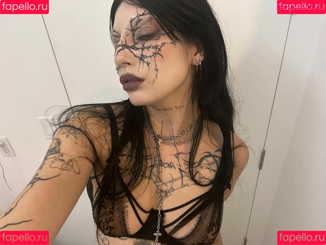 DeathbyRomy Onlyfans Photo Gallery 