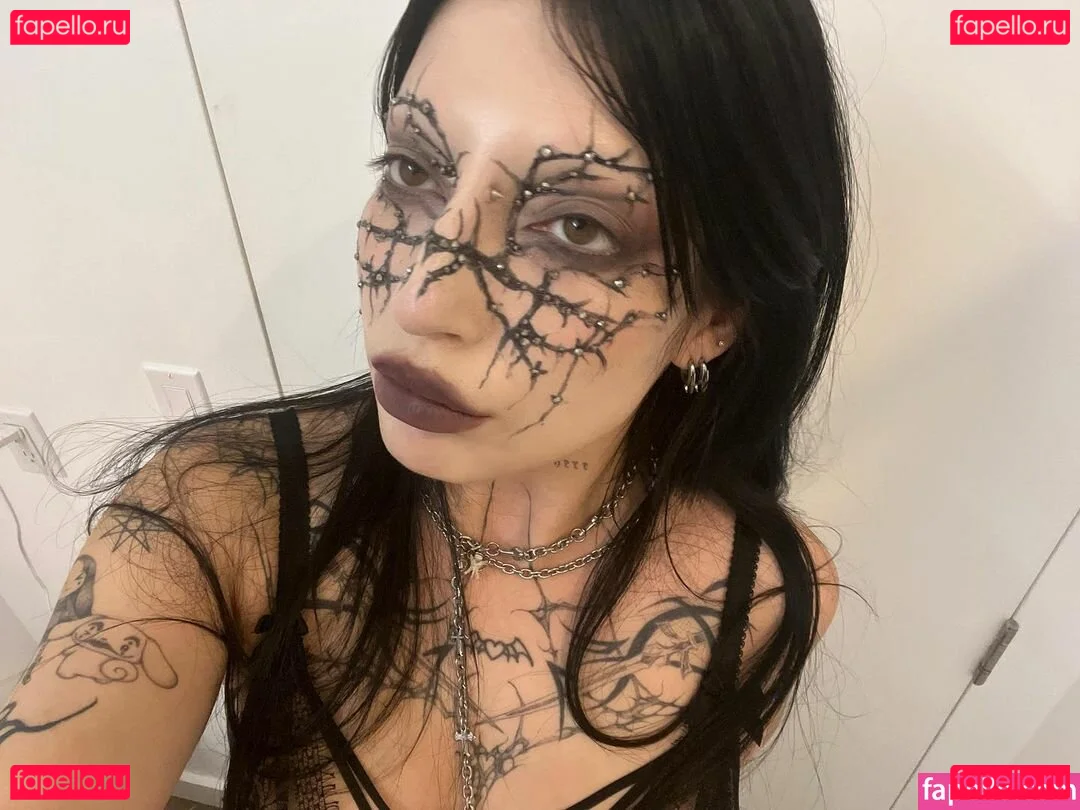 DeathbyRomy Onlyfans Photo Gallery 