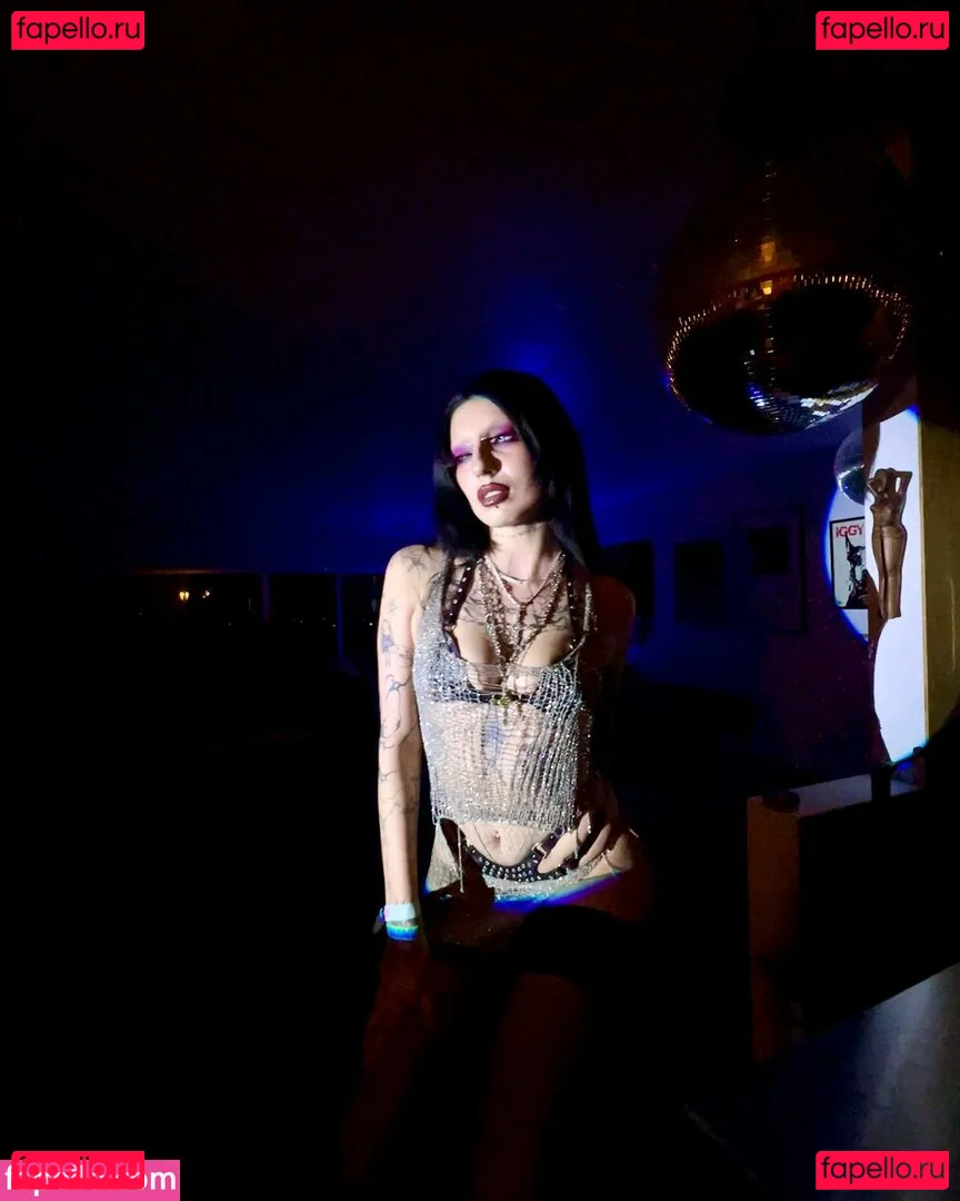 DeathbyRomy Onlyfans Photo Gallery 